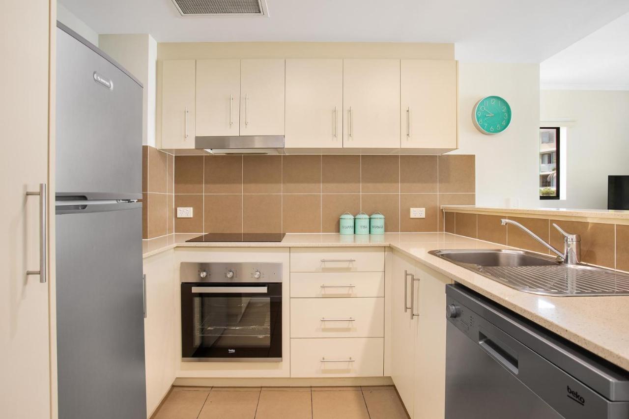 Swell Resort Burleigh Heads Голд-Кост Екстер'єр фото